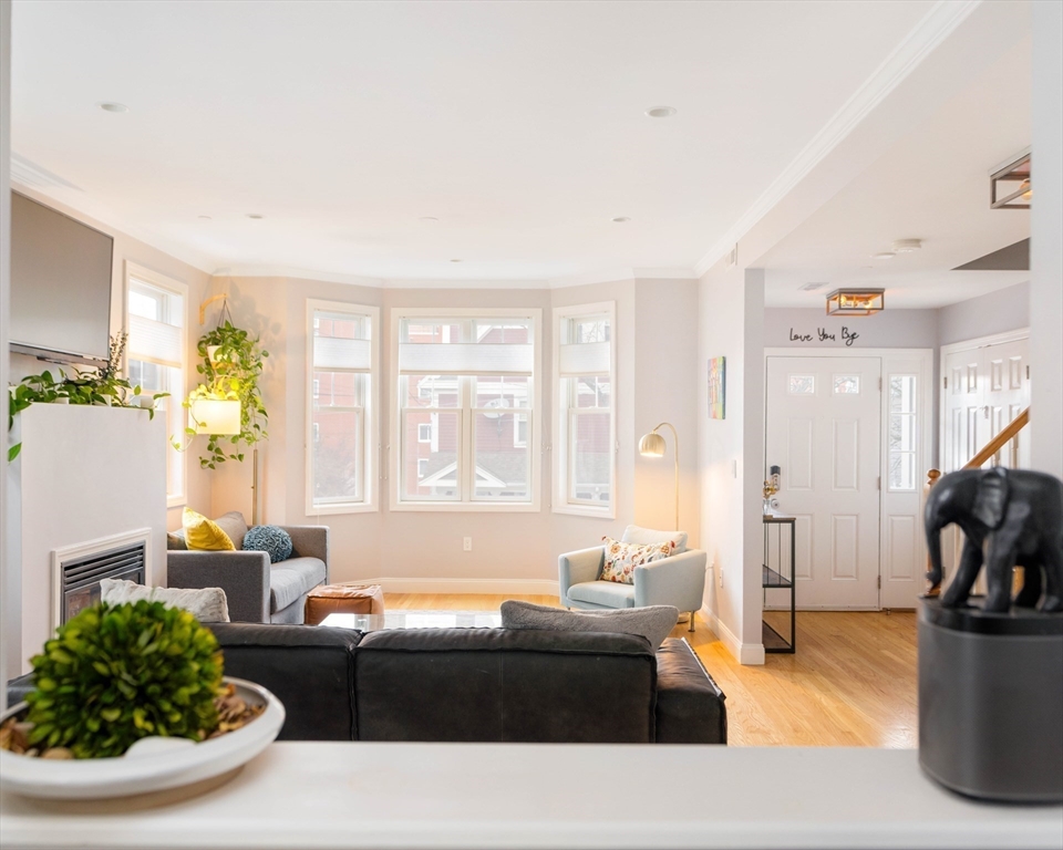 7 Lambert Street # 7