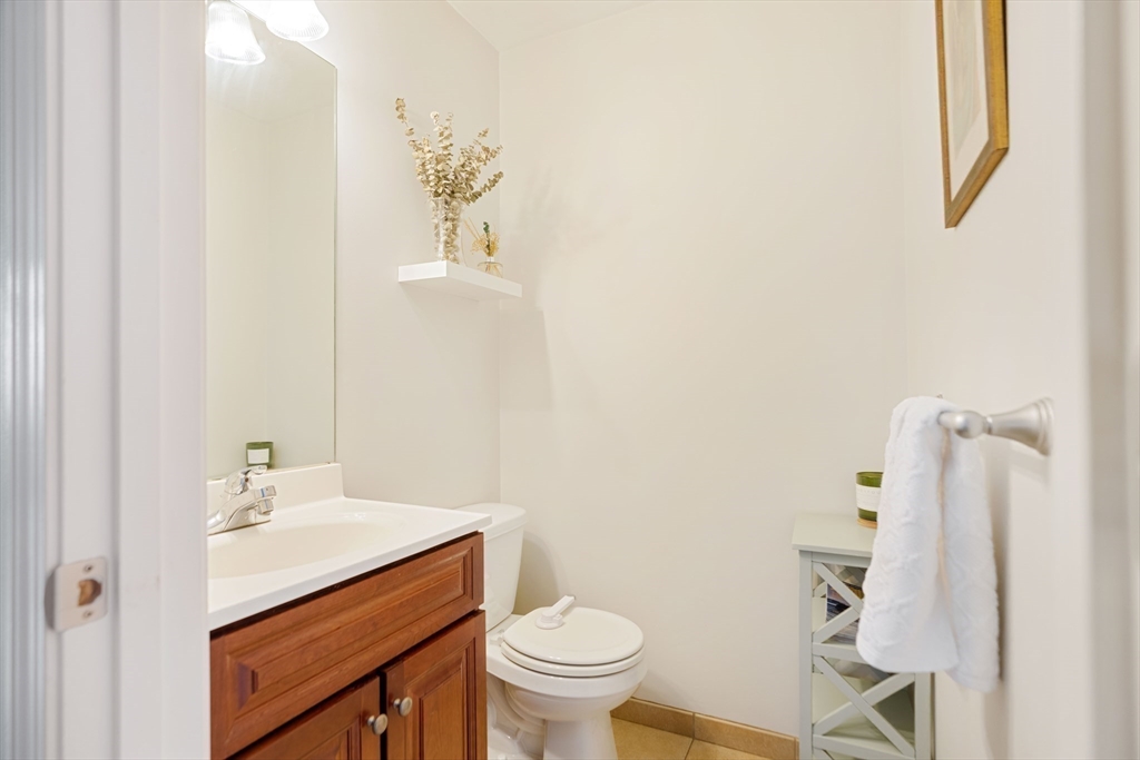7 Lambert Street # 7