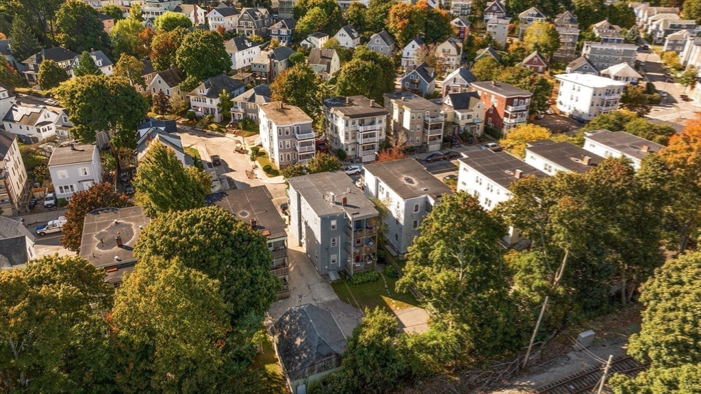 289 Belgrade Avenue # 2