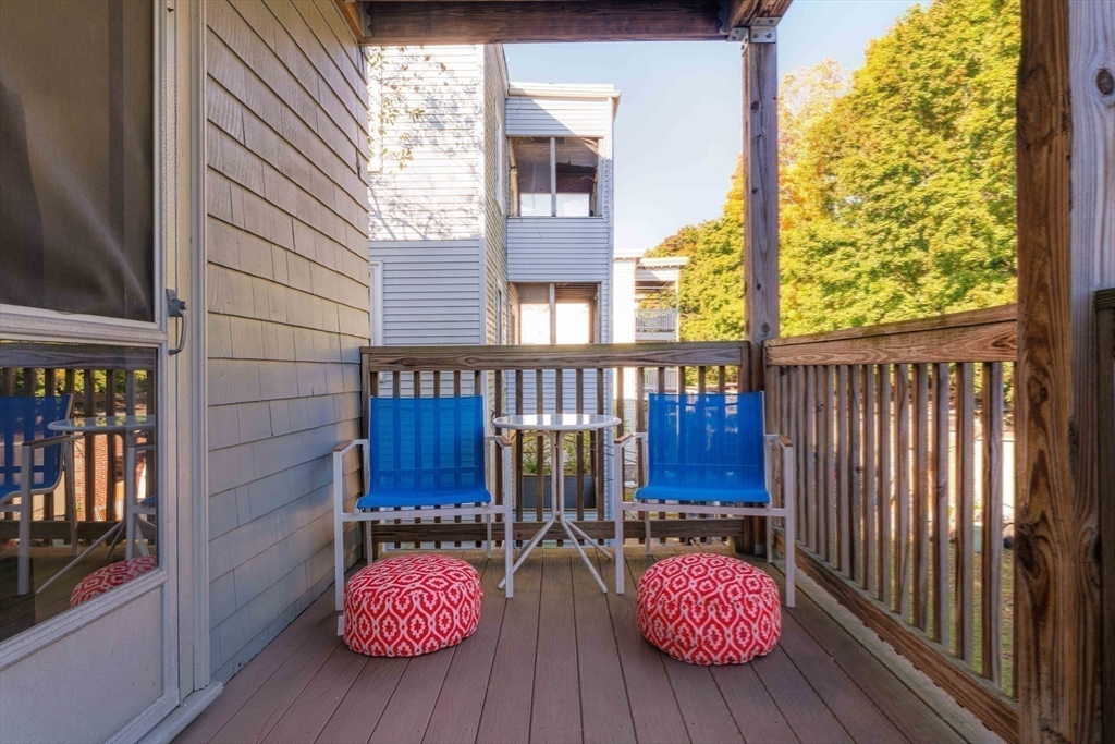 289 Belgrade Avenue # 2