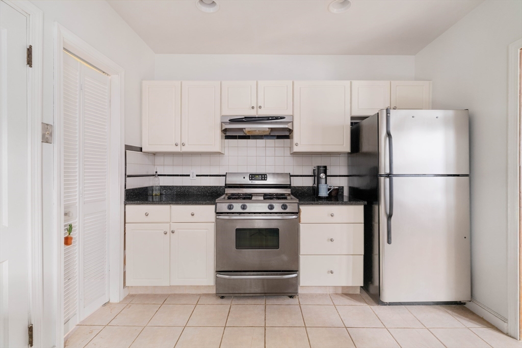 289 Belgrade Avenue # 2