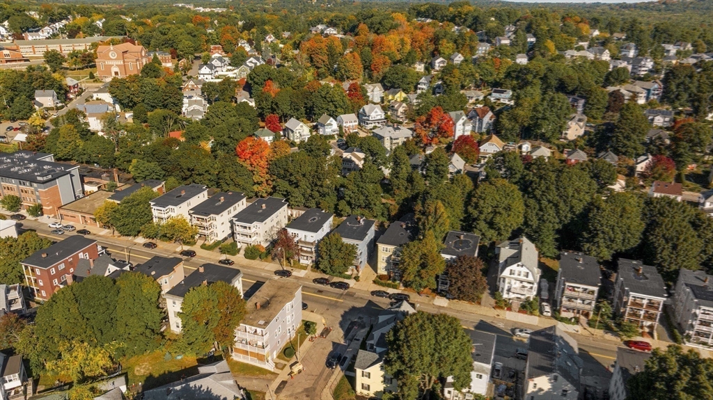 289 Belgrade Avenue # 2