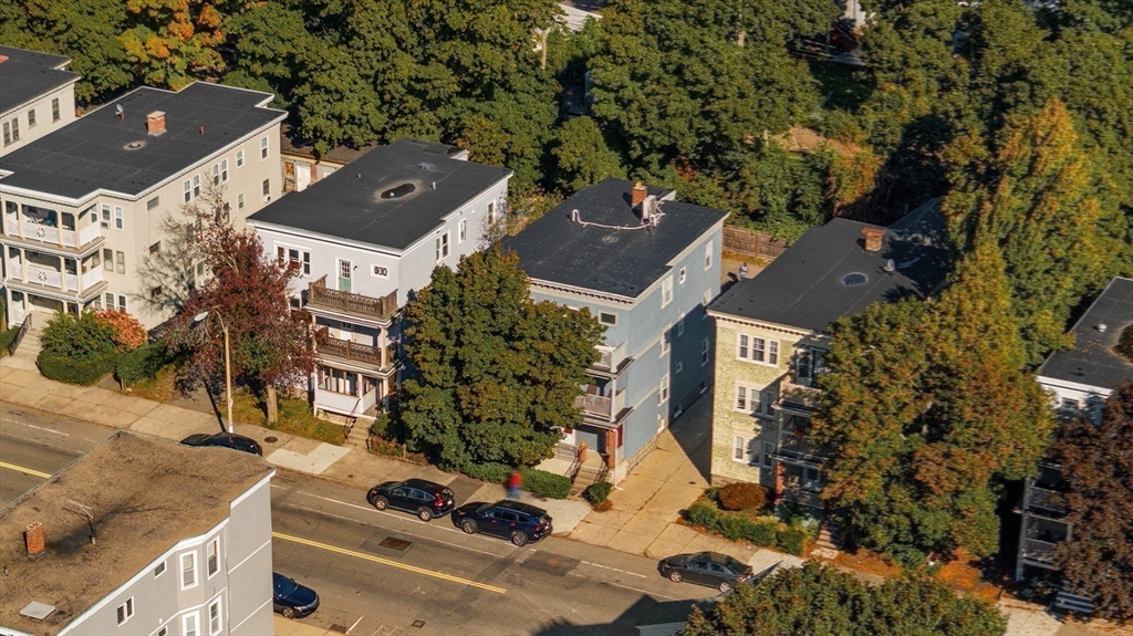 289 Belgrade Avenue # 2