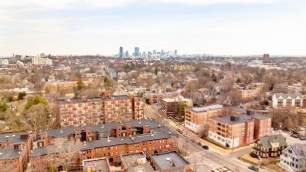 7 Lakeville Rd # 3