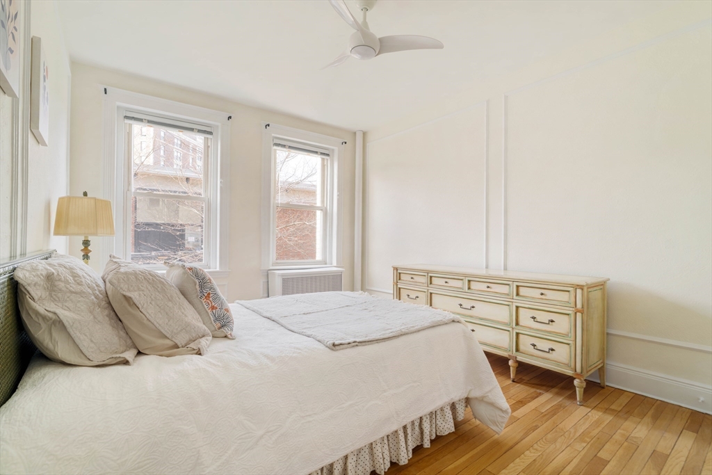 32 James St # 1