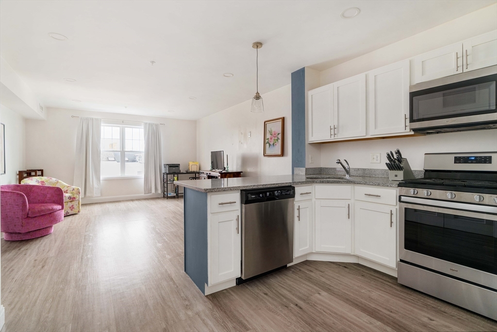 693 Western Ave #305