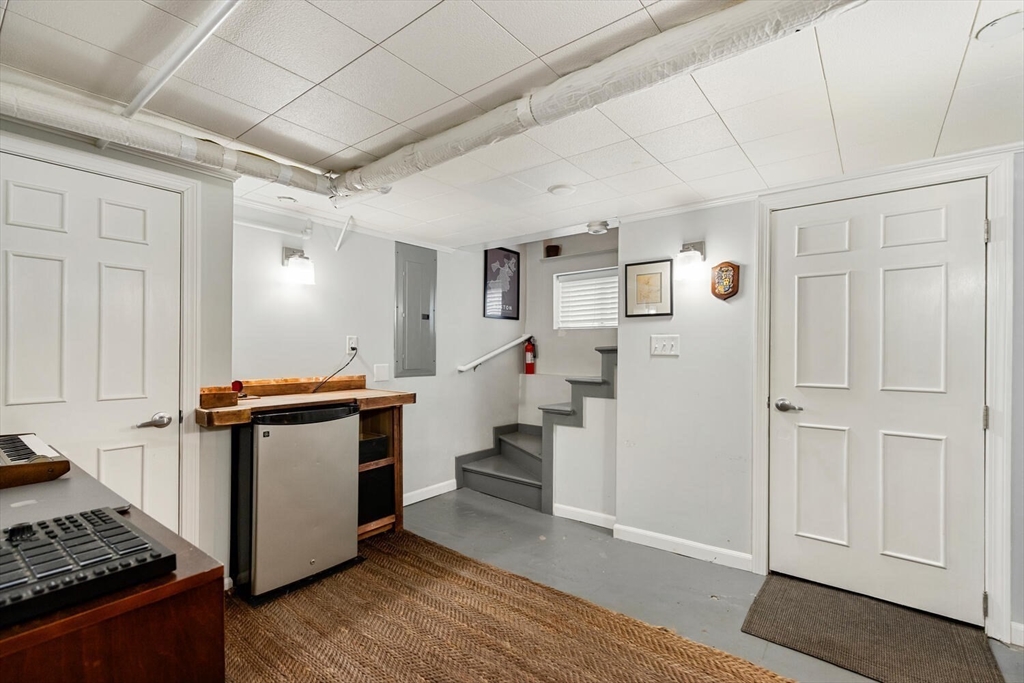 129 Gaston St
