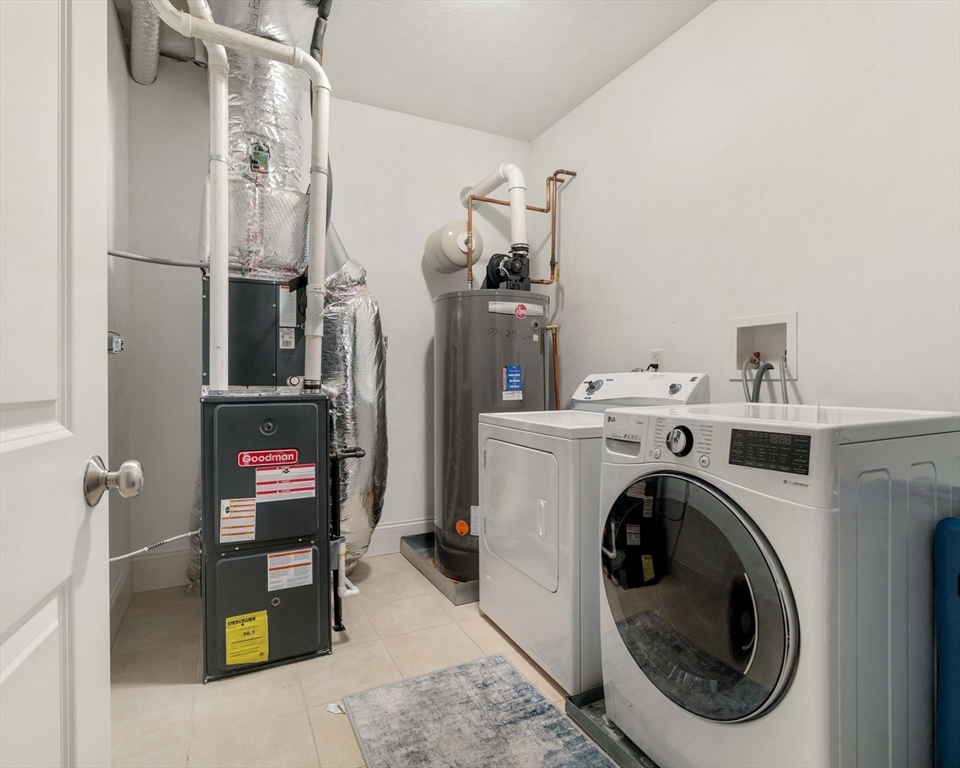8-12 Stedman Street # 10