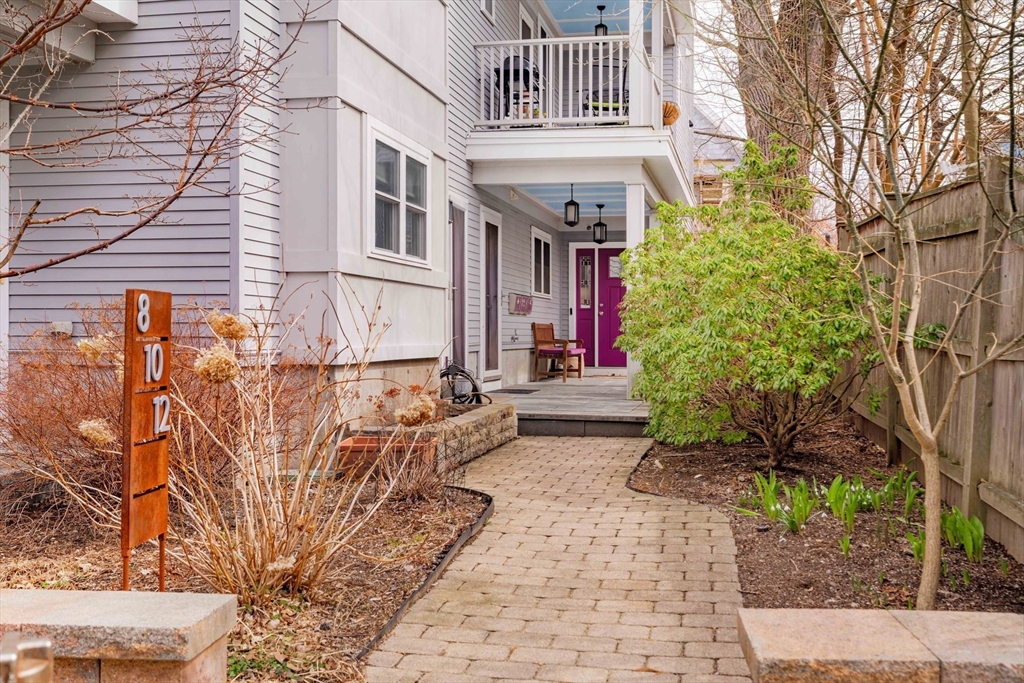 8-12 Stedman Street # 10