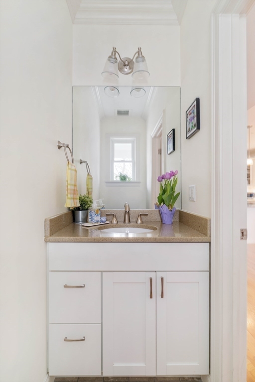 8-12 Stedman Street # 10