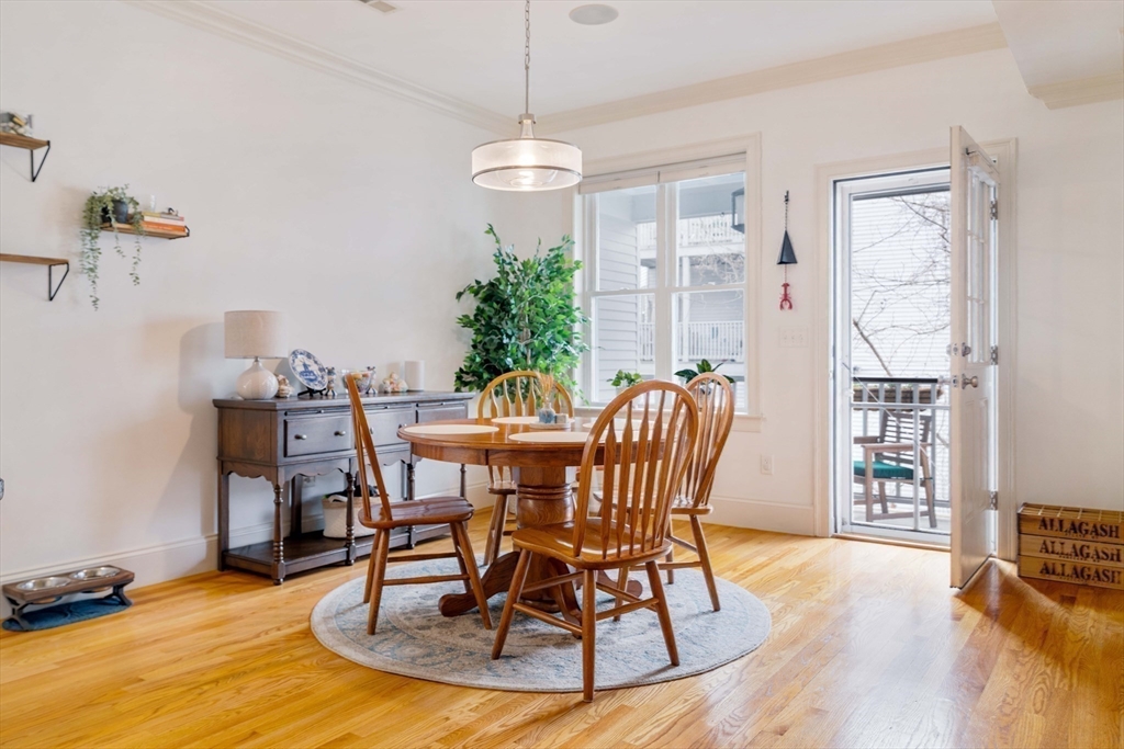 8-12 Stedman Street # 10