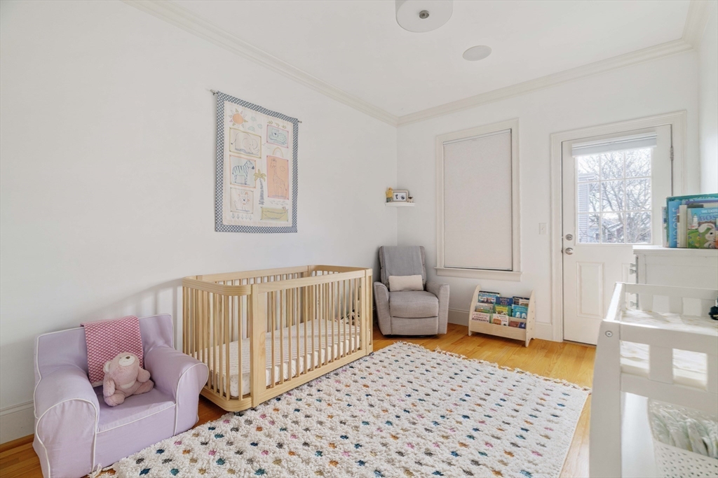 8-12 Stedman Street # 10