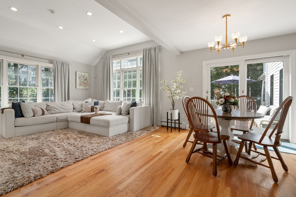 272 Highland Ave