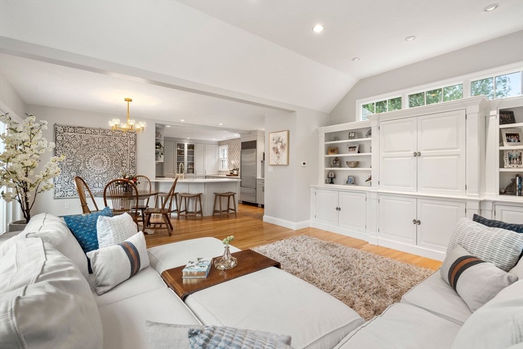 272 Highland Ave