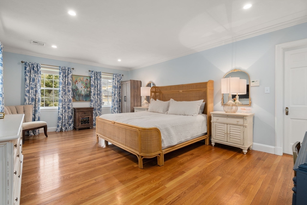 272 Highland Ave