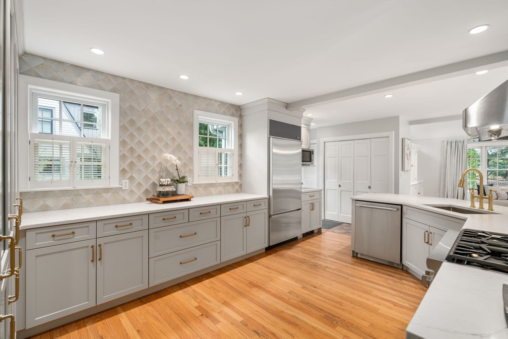 272 Highland Ave