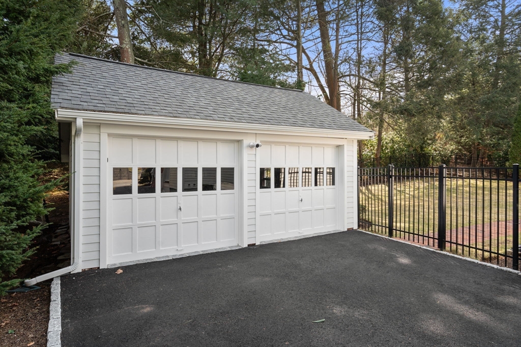272 Highland Ave