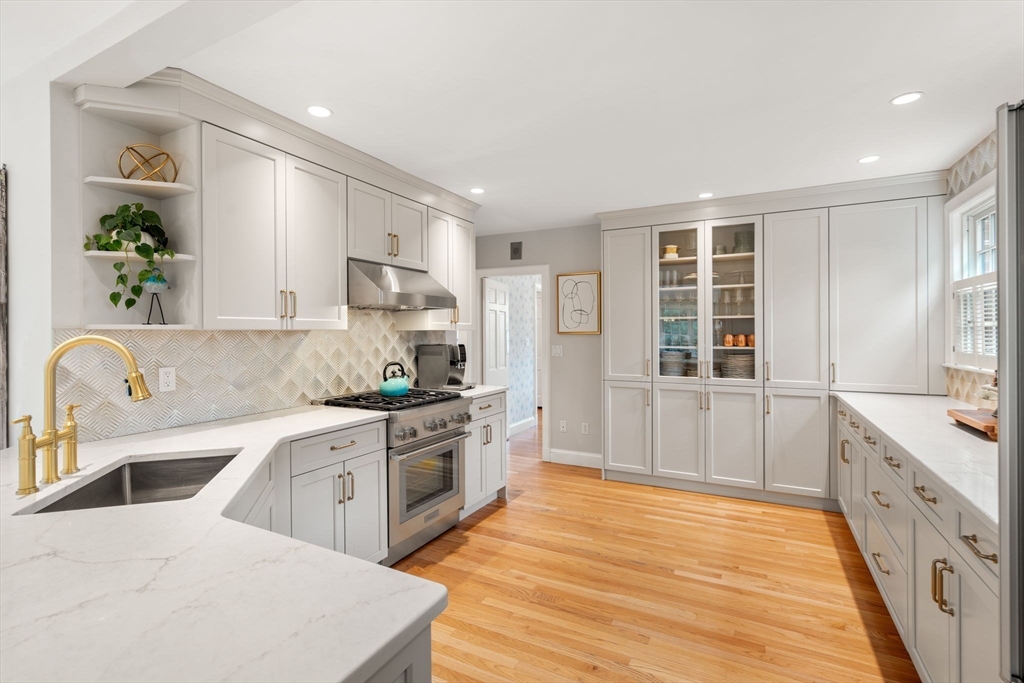 272 Highland Ave