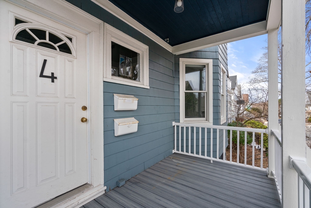 4 Cotton St # 2