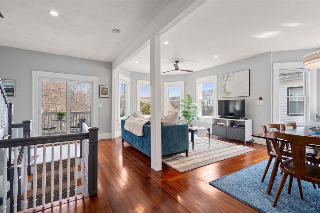 4 Cotton St # 2