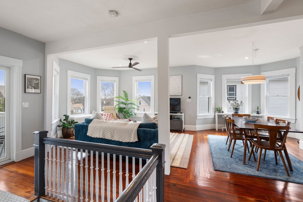 4 Cotton St # 2