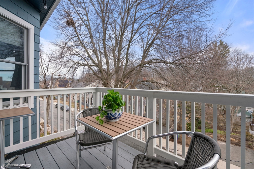 4 Cotton St # 2