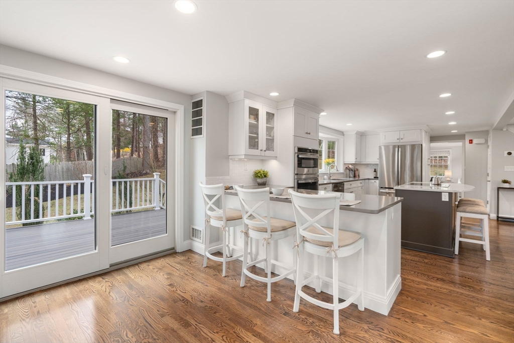 4 Forest St