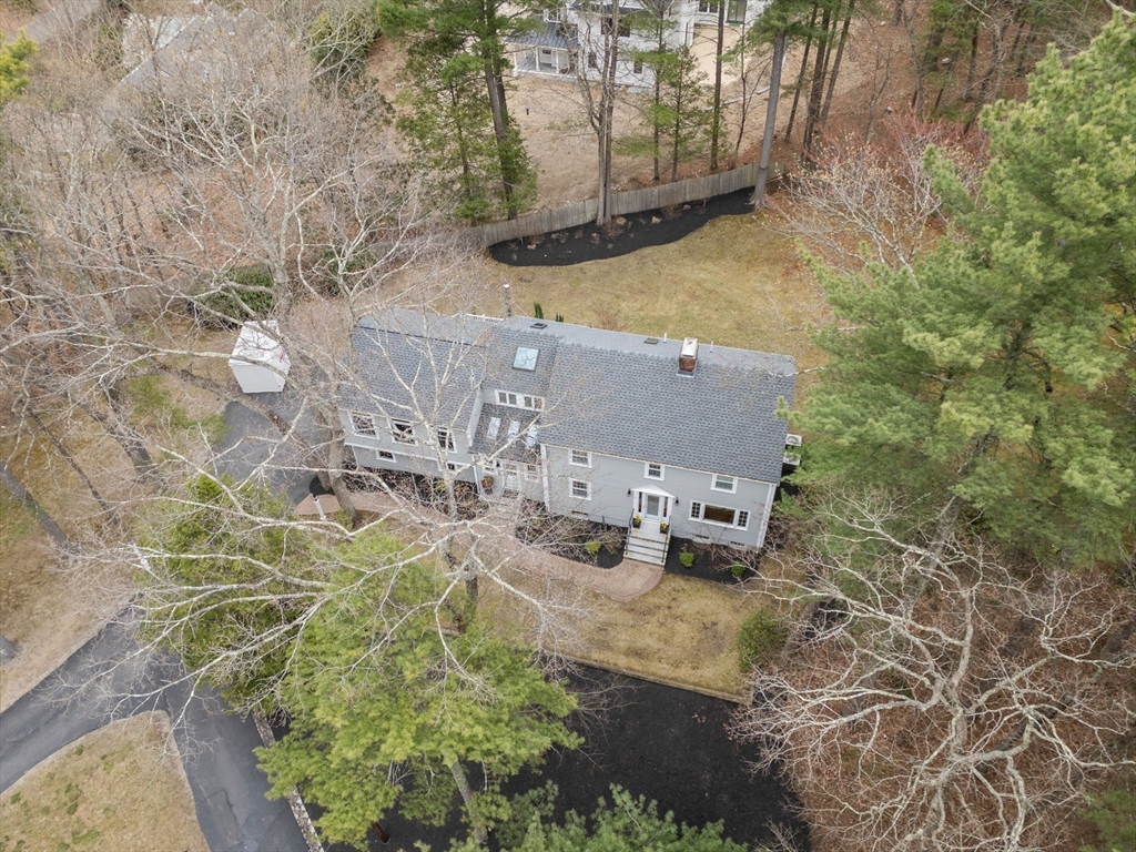 4 Forest St