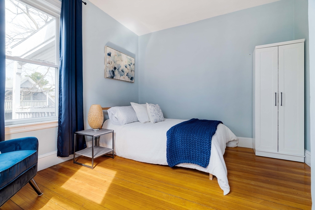 20 Rosemary Street # 3