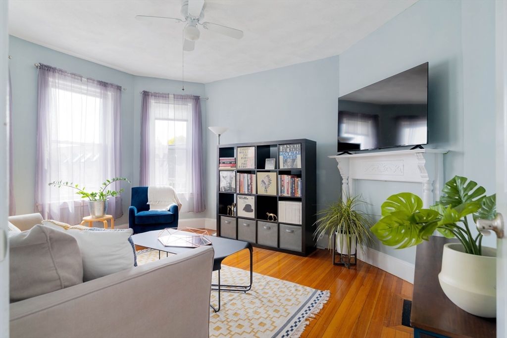 20 Rosemary Street # 3