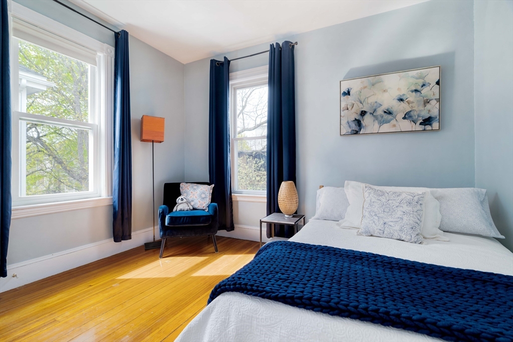 20 Rosemary Street # 3