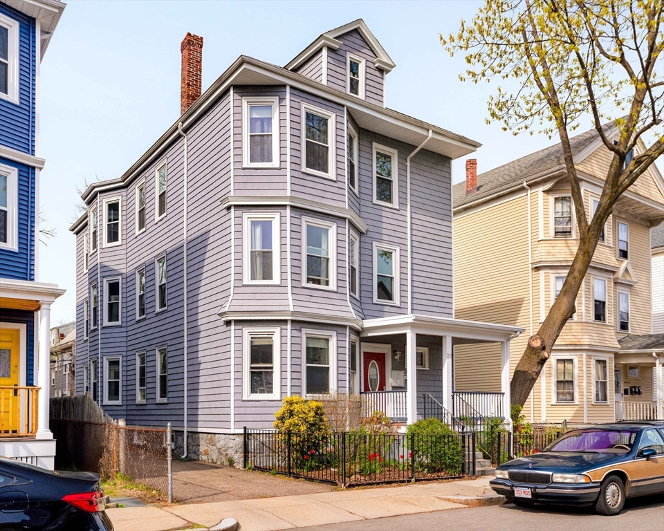 20 Rosemary Street # 3