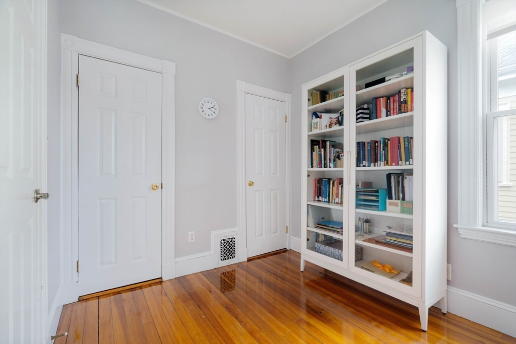 20 Rosemary Street # 3