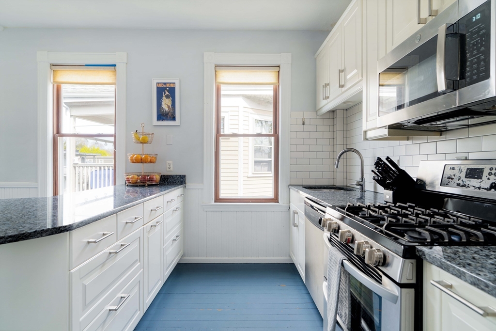 20 Rosemary Street # 3