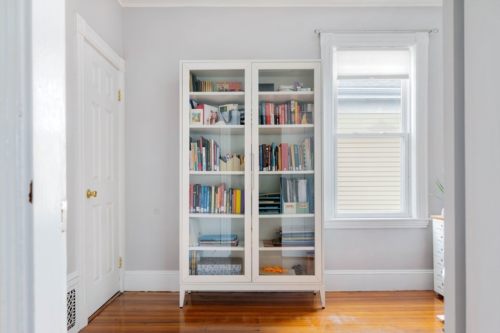 20 Rosemary Street # 3