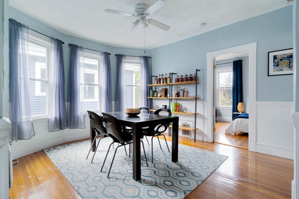 20 Rosemary Street # 3