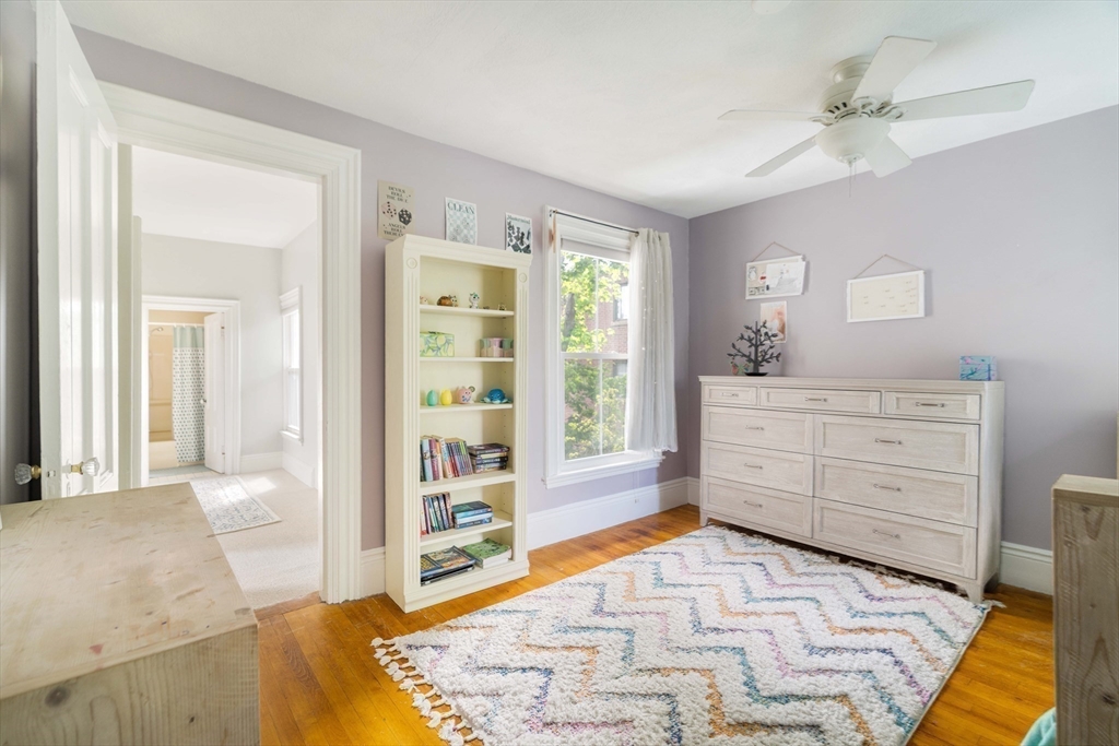 36 W Emerson St