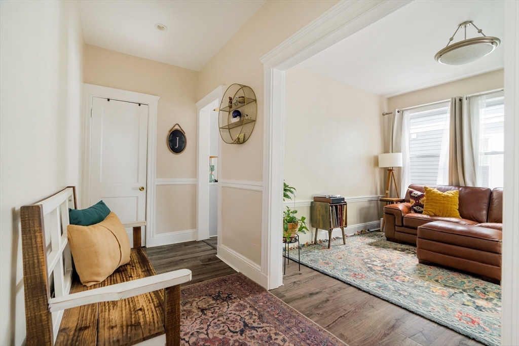 11 Sedgwick Street # 8