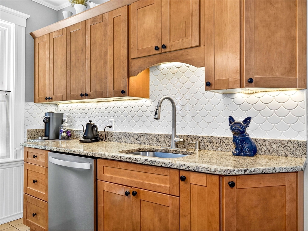 10 Olmstead St # 1, Boston Unit: 1