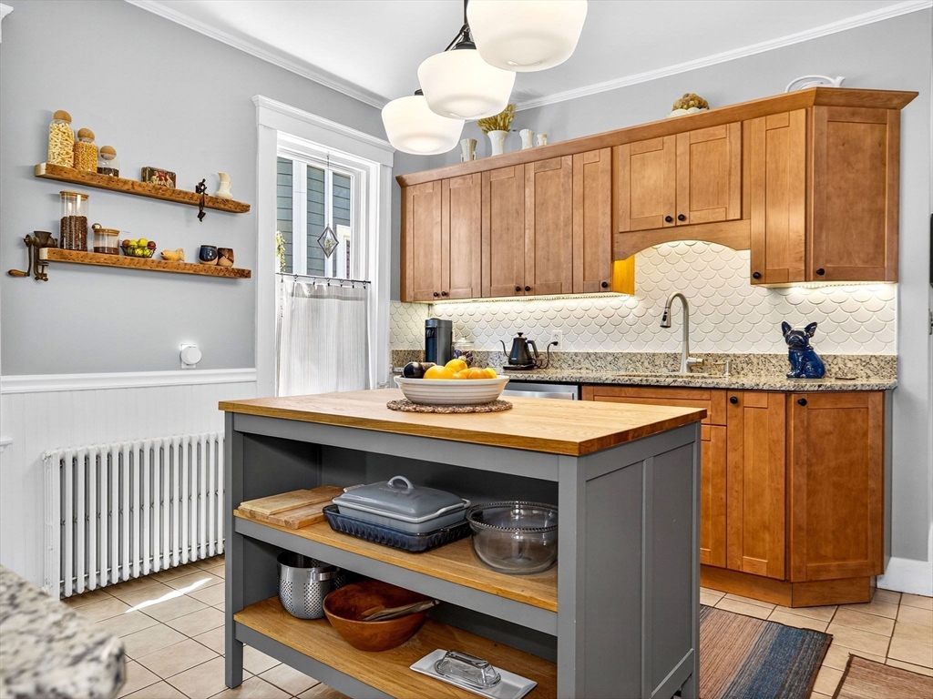 10 Olmstead St # 1, Boston Unit: 1