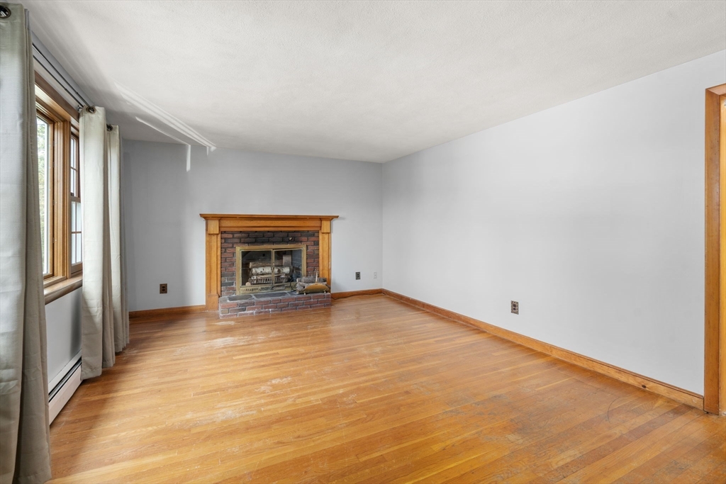 5 Peck Ave