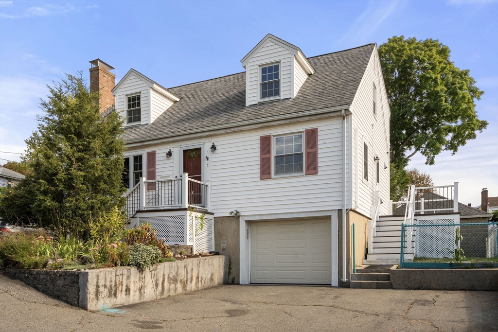 5 Peck Ave