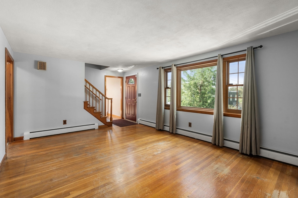 5 Peck Ave