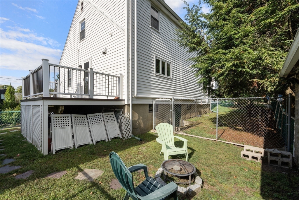 5 Peck Ave