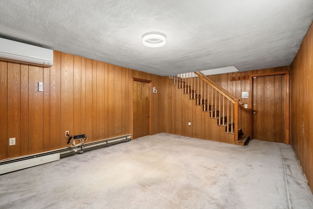 5 Peck Ave