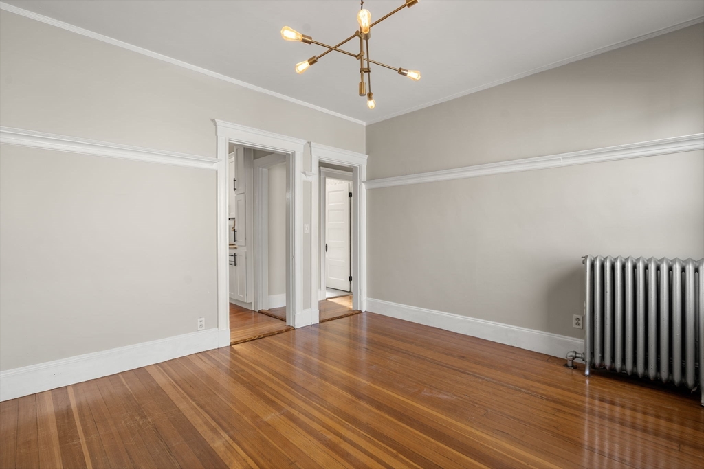 17 Germania # 3, Boston Unit: 3