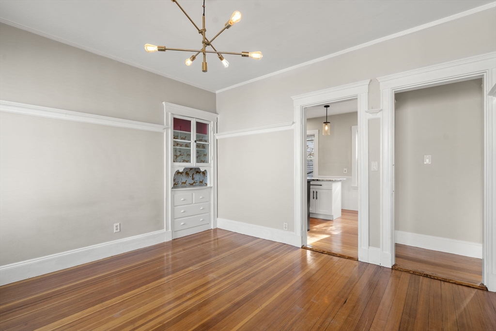 17 Germania # 3, Boston Unit: 3