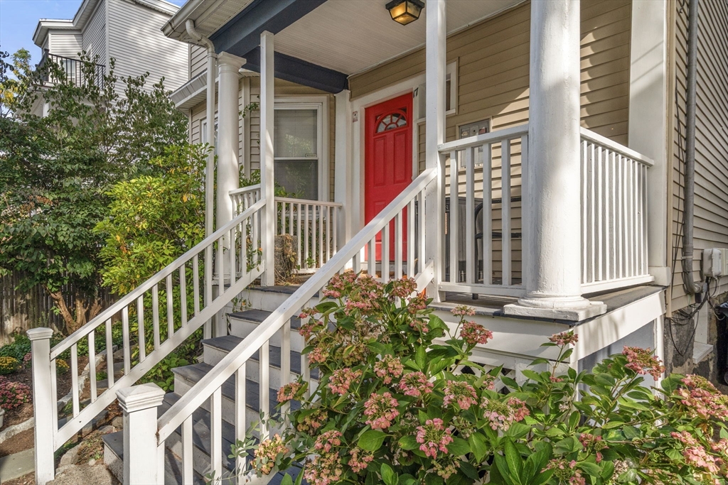 17 Germania # 3, Boston Unit: 3