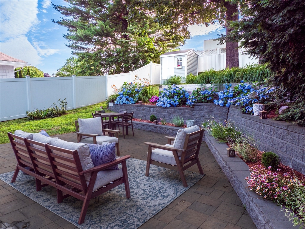 15 Vogel Street