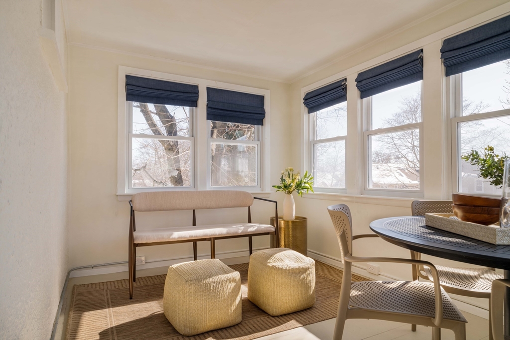 182 Maplewood St # 2